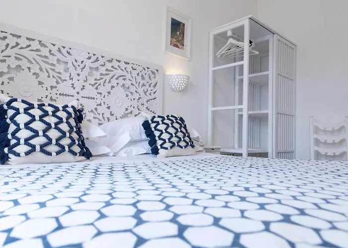 Hotel Chiaia Di Luna