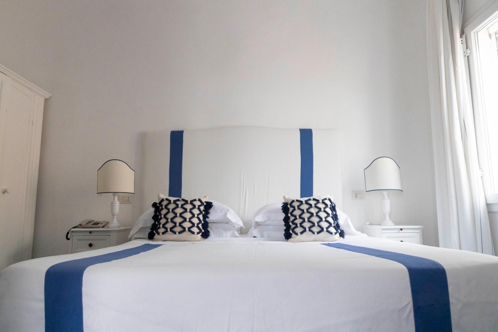 Chiaia Di Luna Hotel 4*